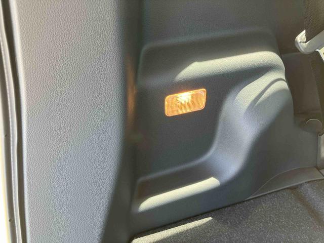 トールＧ衝突被害軽減ブレーキ　横滑り防止装置　両側電動スライドドア　ＬＥＤヘッドランプ　オートライト＆オートハイビーム　バックカメラ　前後コーナーセンサー　スモークガラス　ステアリングリモコン　盗難防止警報（千葉県）の中古車