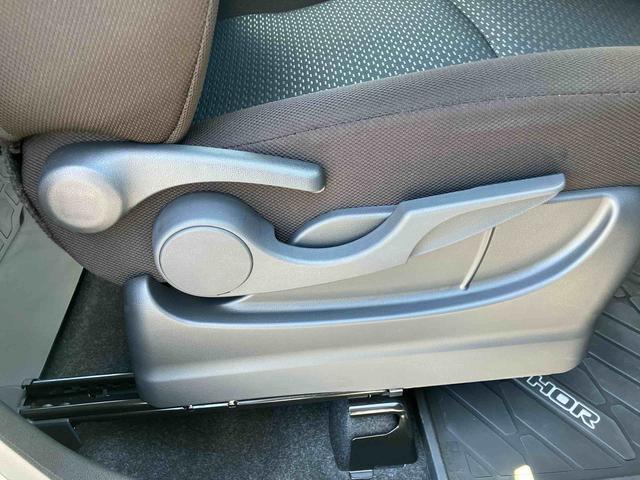 トールＧ衝突被害軽減ブレーキ　横滑り防止装置　両側電動スライドドア　ＬＥＤヘッドランプ　オートライト＆オートハイビーム　バックカメラ　前後コーナーセンサー　スモークガラス　ステアリングリモコン　盗難防止警報（千葉県）の中古車