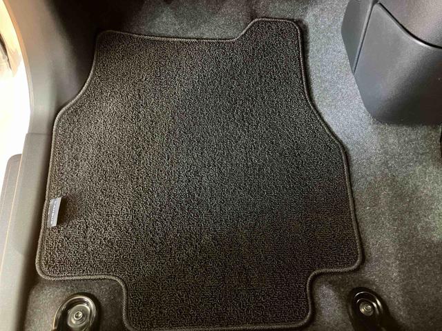 ムーヴキャンバスストライプスＧターボ置きラクボックス　ホットカップホルダー　アダプティブクルーズコントロール　全席シートヒーター　前後コーナーセンサー　両側電動スライドドア　ホールドモード付電動パーキングブレーキ　オートライト（千葉県）の中古車