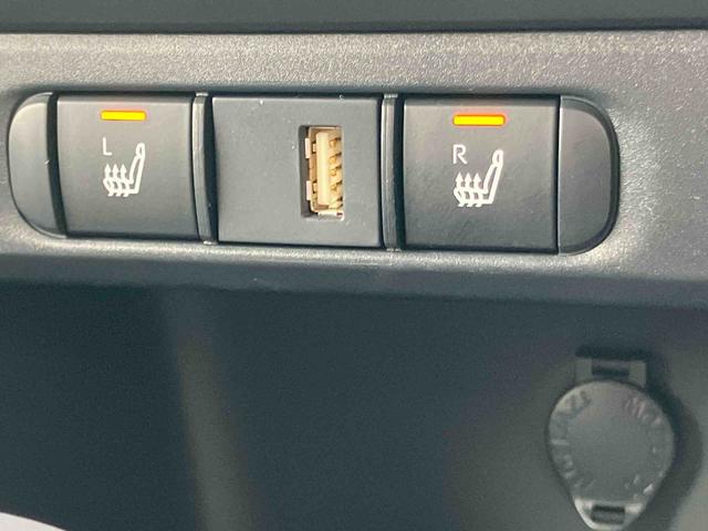 ＧＲヤリスＲＳトヨタマルチメディアナビ　ＵＳＢ接続　ブルートゥース対応　ビルトインＥＴＣ　フロント．リヤ２カメラドライブレコーダー　電動パーキングブレーキ　ブラインドスポットモニター　レーダークルーズコントロール（千葉県）の中古車