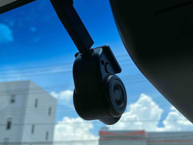 ムーヴＸリミテッドII　ＳＡIIIナビ・ＴＶ・ＤＶＤ・ＢＴ・ＵＳＢ　Ｂカメラ　ドラレコ　衝突被害軽減ブレーキ　誤発進抑制制御　オートライト＆オートハイビーム　運転席シートヒーター　前席アームレスト付ベンチシート　トップシェイドガラス（千葉県）の中古車