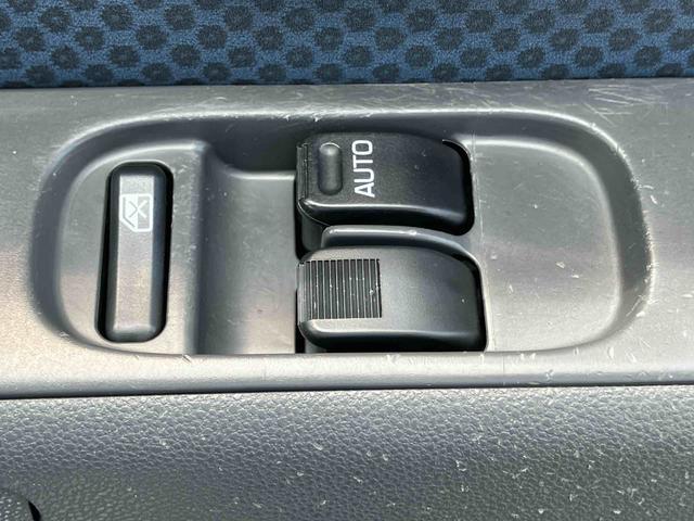 ハイゼットカーゴクルーズＥＴＣ　電動格納ドアミラー　パワーウィンドウ　スモークガラス　ＣＤ・ＡＭ／ＦＭラジオ　両側スライドドア　オーバーヘッドシェルフ　トップシェイドガラス　キーレスエントリー　リヤワイパー　ホイールキャップ（千葉県）の中古車