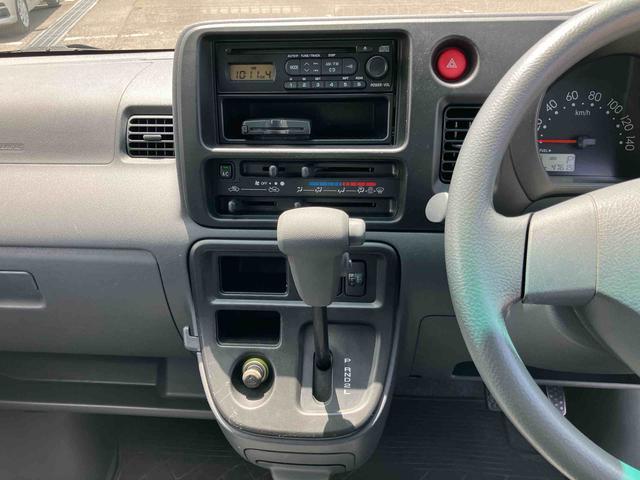 ハイゼットカーゴクルーズＥＴＣ　電動格納ドアミラー　パワーウィンドウ　スモークガラス　ＣＤ・ＡＭ／ＦＭラジオ　両側スライドドア　オーバーヘッドシェルフ　トップシェイドガラス　キーレスエントリー　リヤワイパー　ホイールキャップ（千葉県）の中古車
