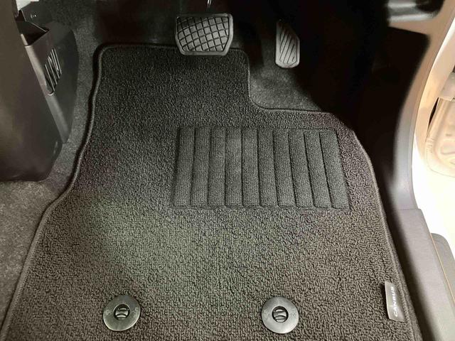 ムーヴキャンバスストライプスＧターボ置きラクボックス　ホットカップホルダー　アダプティブクルーズコントロール　前席シートヒーター　両側電動スライドドア　オートブレーキホールド付電動パーキングブレーキ　前後コーナーセンサー（千葉県）の中古車