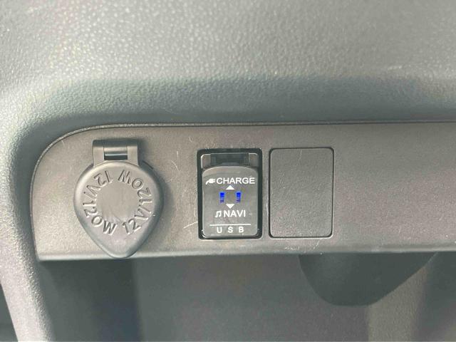 ムーヴキャンバスＧメイクアップＶＳ　ＳＡIIIパノラマカメラ連動フルセグナビ　ＵＳＢ接続　ブルートゥース対応　フロント．リヤドライブレコーダー連動　ＥＴＣ　置きラクボックス　運転席シートヒータ　両側電動スライドドア　オートライト　オートハイビーム（千葉県）の中古車