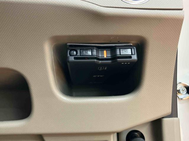 ムーヴＸリミテッドバックカメラ連動ワンセグナビ　ＡＵＸ接続　ＥＴＣ　ナノイーディフューザー　バニティーミラー付き左右サンバイザー　チルトステアリング　運転席シートリフター　助手席シートアンダートレイ（千葉県）の中古車