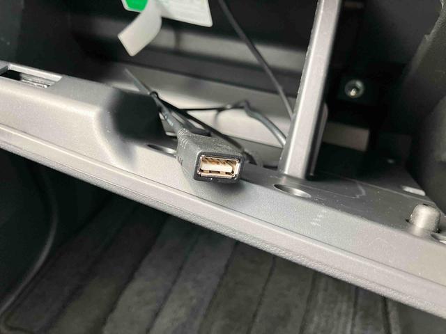 タントカスタムＲＳ　トップエディションＶＳ　ＳＡIIIターボ　ナビ・ＴＶ・ＤＶＤ・ＢＴ・ＵＳＢ　全周囲カメラ　スマアシ　両側電動スライド　ＬＥＤヘッドライト　オートライト＆オートハイビーム　トップシェイドガラス　運転席シートヒーター　キーフリー　アルミ（千葉県）の中古車