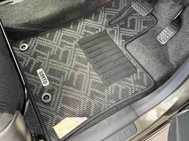 タントカスタムＸＥＴＣ　ＣＤチューナー・ＡＭ／ＦＭラジオ　左側電動スライドドア　オートエアコン　ＨＩＤヘッドランプ＆ハロゲンフォグランプ　トップシェイドガラス　革巻きステアリング　キーフリーシステム　アルミホイール（千葉県）の中古車