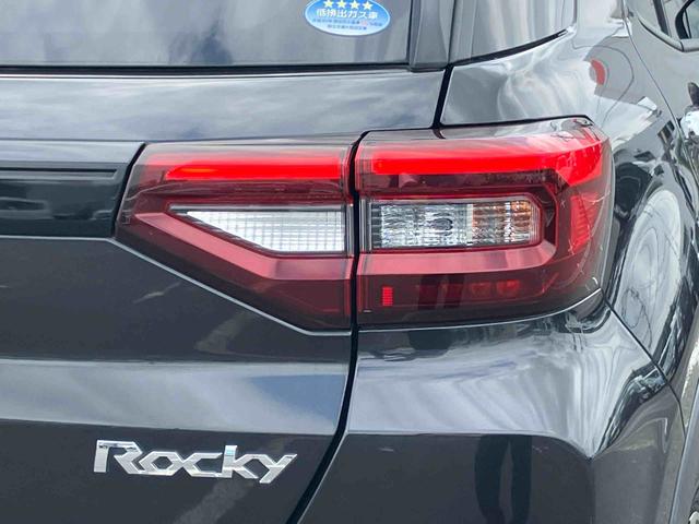 ロッキーＧターボ　９型ナビ・ＴＶ・ＤＶＤ・ＢＴ・ＵＳＢ　全周囲カメラ　ドラレコ　ＥＴＣ　アダプティブクルコン　アダプティブＤＢ　ＬＥＤヘッドランプ＆フォグ　オートライト　リヤフォグ　シートヒーター　アルミ（千葉県）の中古車