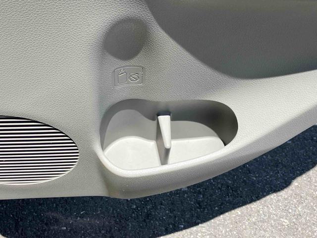 ミライースＬ　メモリアルエディションＣＤチューナー　コーナーポール　デジタルメーター　キーレスエントリー　セキュリティアラーム　ＬＥＤテールランプ　ミラー付きサンバイザー（千葉県）の中古車