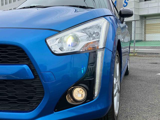 コペンローブ電動オープンルーフ　ターボエンジン　１６インチアルミホイール　ＬＥＤヘッドライト　フォグランプ　シートヒーター　プッシュボタンスターター　７速アクティブシフトＣＶＴ　横滑り防止装置（千葉県）の中古車