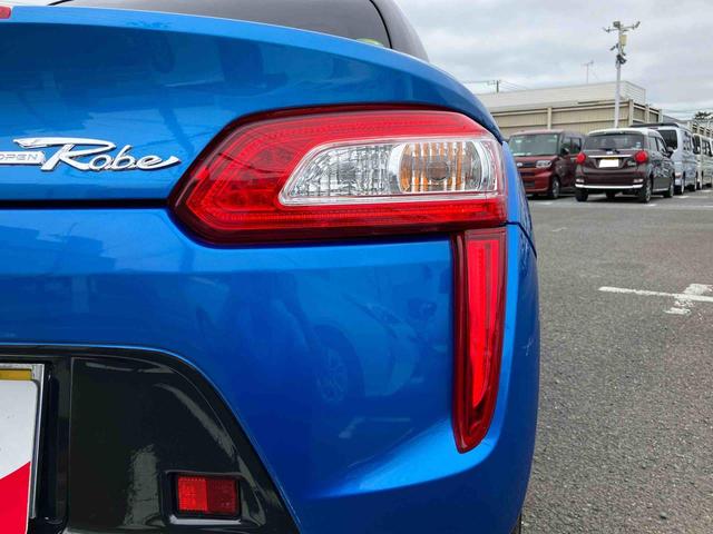 コペンローブ電動オープンルーフ　ターボエンジン　１６インチアルミホイール　ＬＥＤヘッドライト　フォグランプ　シートヒーター　プッシュボタンスターター　７速アクティブシフトＣＶＴ　横滑り防止装置（千葉県）の中古車