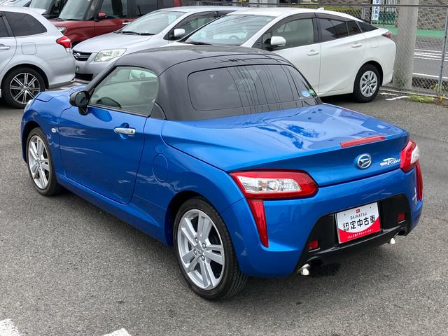 コペンローブ電動オープンルーフ　ターボエンジン　１６インチアルミホイール　ＬＥＤヘッドライト　フォグランプ　シートヒーター　プッシュボタンスターター　７速アクティブシフトＣＶＴ　横滑り防止装置（千葉県）の中古車