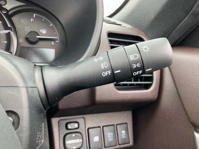 コペンローブ電動オープンルーフ　ターボエンジン　１６インチアルミホイール　ＬＥＤヘッドライト　フォグランプ　シートヒーター　プッシュボタンスターター　７速アクティブシフトＣＶＴ　横滑り防止装置（千葉県）の中古車