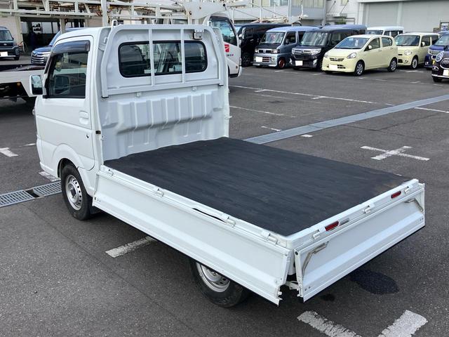 キャリイトラックＫＸ５速ＡＧＳ　ＡＢＳ　デュアルエアバッグ　ＣＤチューナー　ハロゲンフォグランプ　荷台ライト　テールゲートチェーン　パワーウインドウ　キーレスエントリー（千葉県）の中古車