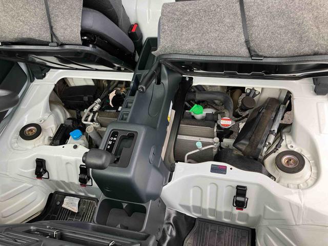 キャリイトラックＫＸ５速ＡＧＳ　ＡＢＳ　デュアルエアバッグ　ＣＤチューナー　ハロゲンフォグランプ　荷台ライト　テールゲートチェーン　パワーウインドウ　キーレスエントリー（千葉県）の中古車