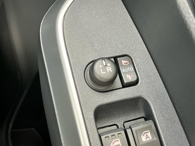 トールカスタムＧバックカメラ（アップグレードパック）　　ＬＥＤヘッド＆フォグランプ　自動追従クルコン　１４インチアルミ　両側パワスラ　電動駐車ブレーキ　プッシュボタンスタート　コーナーセンサー　衝突被害軽減ブレーキ（千葉県）の中古車