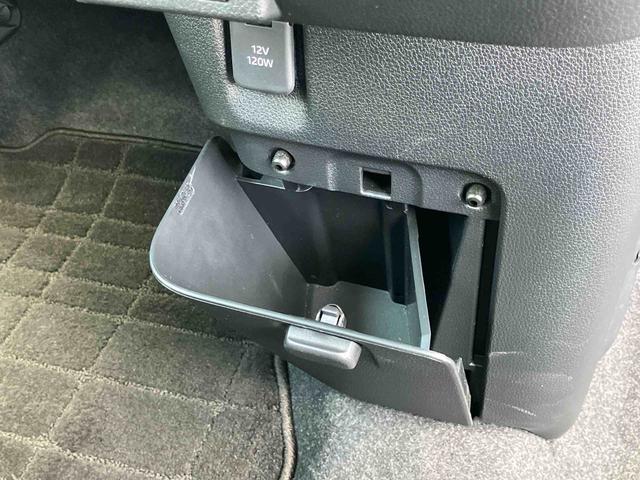 ムーヴキャンバスストライプスＧＬＥＤヘッド／フォグランプ　９インチＤＳＰオーディオ／ＤＴＶ／ＢＴ／バックカメラ／ＵＳＢ／ＨＤＭＩ　　スマホワイヤレス充電器　両側パワースライドドア　前席シートヒーター　電動駐車ブレーキ（千葉県）の中古車