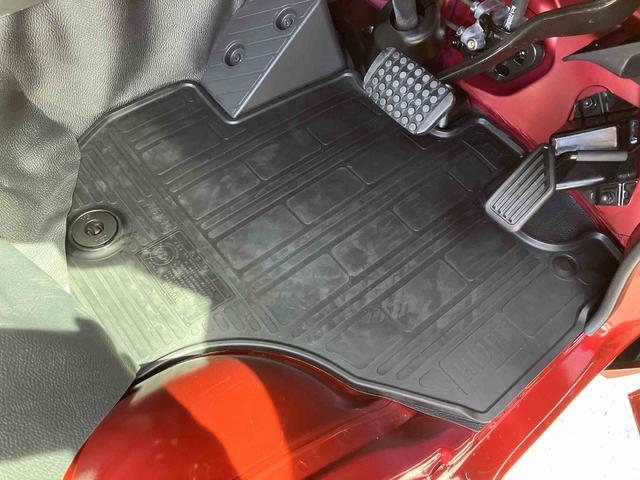 ハイゼットトラックジャンボエクストラ　４ＷＤ４ＷＤ　ＬＥＤヘッドライト＆フォグ　オートライト＆オートハイビーム　前後コーナーセンサー　電動格納ドアミラー　パワーウィンドウ　プッシュボタンスタート　キーフリーシステム　スモークガラス　荷台作業灯（千葉県）の中古車