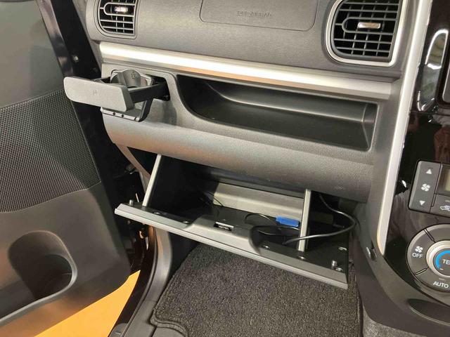 タントカスタムＸナビ／ＢＴ／ＤＴＶ／ＤＩＳＣ／バックカメラ／ステアリングスイッチ　ＥＴＣ　左側パワスラ　ＬＥＤヘッドライト　ハロゲンフォグランプ　クリアテールランプ　１４インチアルミ　スマートキー　横滑り防止装置（千葉県）の中古車