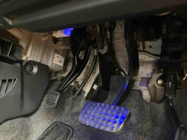 タントカスタムＲＳ　トップエディションＳＡIII８型ナビ・ＴＶ・ＤＶＤ・ＢＴ・ＵＳＢ　バックカメラ　ドラレコ　ＥＴＣ　衝突被害軽減ブレーキ　両側電動スライドドア　ＬＥＤヘッドライト＆フォグ　運転席シートヒーター　リモコンエンジンスターター　アルミ（千葉県）の中古車