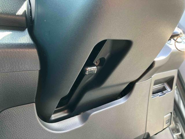 ヴィッツＦＣＤチューナー・ＵＳＢ・ＡＵＸ接続　電動格納ドアミラー　キーレスエントリー　サイドレバー式パーキングブレーキ　チルトステアリング　シートリフター　スモークガラス　リヤワイパー　ハロゲンヘッドランプ（千葉県）の中古車