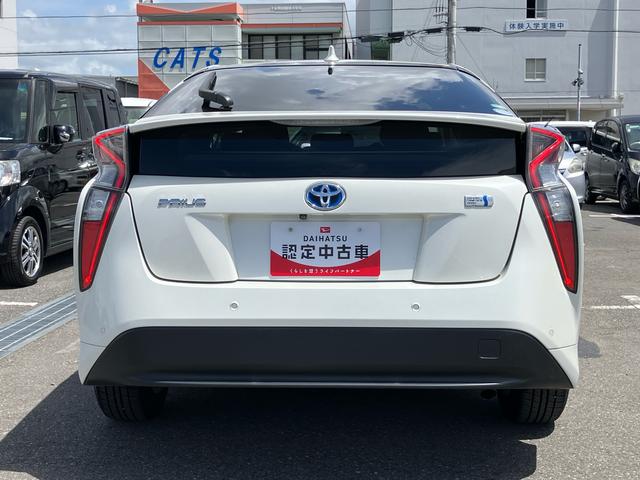 プリウスＳセーフティプラスナビ／ＢＴ／ＤＴＶ／ＤＩＳＣ／バックカメラ／ステアリングスイッチ　前ドラレコ　ＥＴＣ　ＬＥＤヘッドライト＆フォグランプ　スマートキー　クルコン　駐車支援　コーナーセンサー　衝突被害軽減ブレーキ（千葉県）の中古車