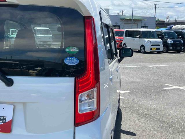ムーヴＸ　ＳＡIIＣＤ・ＵＳＢ・ＡＵＸ　バックカメラ　衝突被害軽減ブレーキ　横滑り防止装置　オートライト　オートエアコン　トップシェイドガラス　スモークガラス　キーフリーシステム　盗難防止アラーム　アルミホイール（千葉県）の中古車