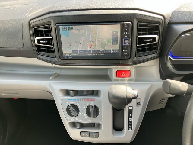 ミライースＸ　ＳＡIIIナビ・ＴＶ・ＤＶＤ・ＢＴ・ＵＳＢ　ＥＴＣ　衝突被害軽減ブレーキ　横滑り防止装置　ＬＥＤヘッドランプ　オートライト＆オートハイビーム　コーナーセンサー　スモークガラス　デジタルメーター　電動格納Ｄミラー（千葉県）の中古車