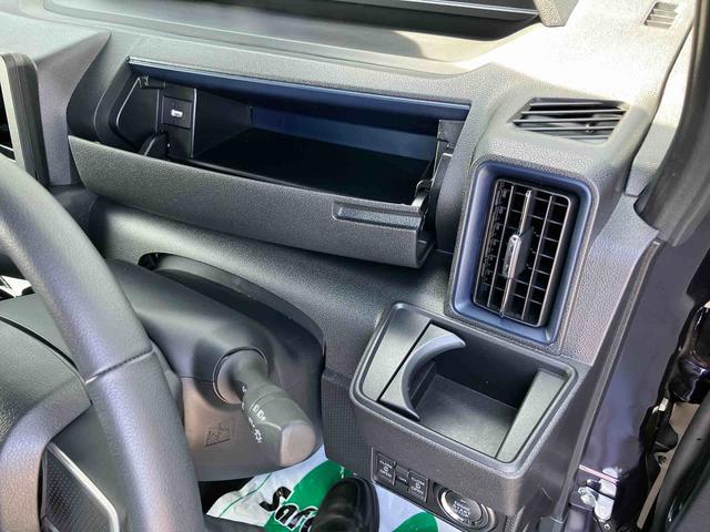 タントカスタムＲＳターボエンジン　両側パワースライド　オートエアコン　ＬＥＤヘッドライト（千葉県）の中古車