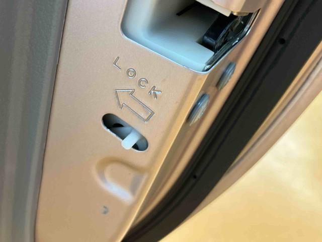 ミライースＬ　スマートセレクションＳＡ衝突被害軽減ブレーキ　横滑り防止装置　空転防止装置　ＥＴＣ　ＣＤ・ＡＭ／ＦＭラジオ・ＡＵＸ接続　アイドリングストップ　サイドレバー式パーキングブレーキ　パワーウィンドウ　キーレスエントリー（千葉県）の中古車