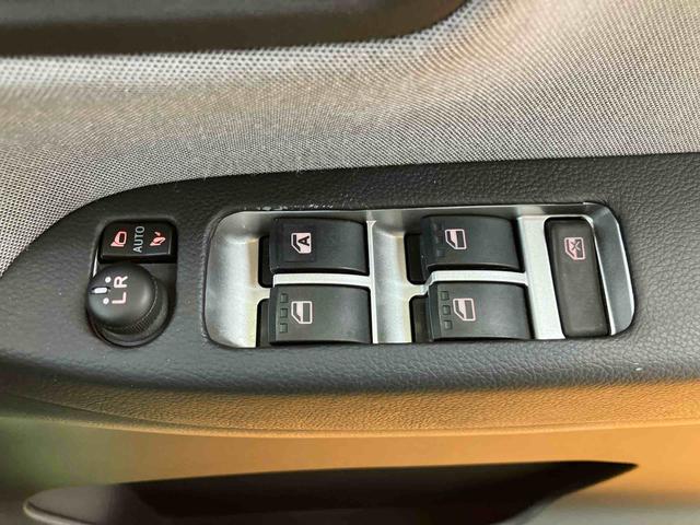 キャストアクティバＧ　ＳＡII８型ナビ・地デジ・ＤＶＤ・ＢＴ・ＵＳＢ　バックカメラ　ＥＴＣ　ドラレコ　衝突被害軽減ブレーキ　ＬＥＤヘッドライト＆フォグランプ　オートライト　革巻ステアリング　アルミホイール　オートエアコン　ステリモ（千葉県）の中古車