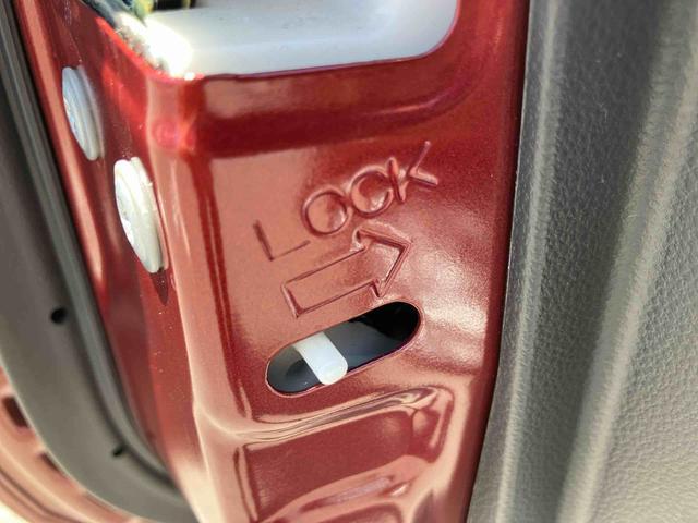ムーヴＸリミテッド　ＳＡIIIナビ・地デジ・ＤＶＤ・ＢＴ・ＵＳＢ　Ｂカメラ　ドラレコ　ＥＴＣ　衝突軽減ブレーキ　運転席シートヒーター　トップシェイドガラス　オートエアコン　アイドリングストップ　キーフリーシステム　アルミホイール（千葉県）の中古車