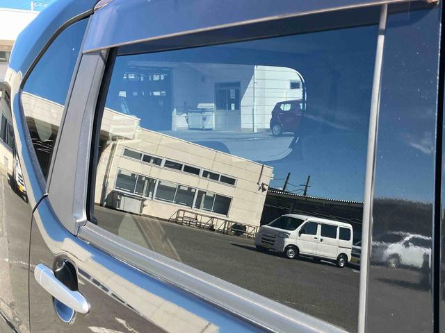 ムーヴＬ　ＳＡIIナビ・ワンセグ・ＣＤ・ＡＭ／ＦＭラジオ　ドラレコ　衝突被害軽減ブレーキ　トップシェイドガラス　アイドリングストップ　シートリフター　チルトステアリング　足踏み式パーキングブレーキ　キーレスエントリー（千葉県）の中古車