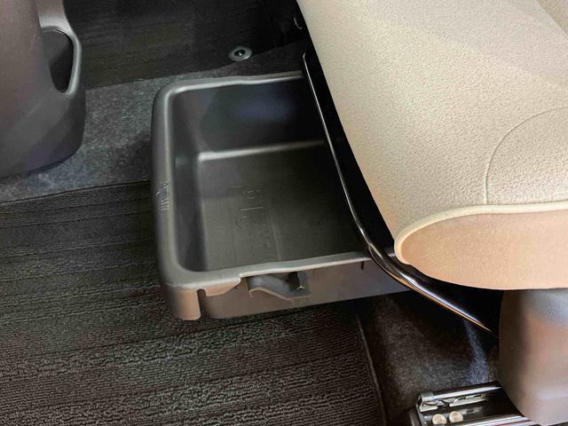 ムーヴキャンバスＧメイクアップ　ＳＡIIバックカメラ連動フルセグナビ　ＵＳＢ接続　ブルートゥース対応　ＴＶナビキット　置きラクボックス　プッシュエンジンスタート　キーフリーシステム　助手席シートアンダートレイ　バニティーミラー付サンバイザー（千葉県）の中古車