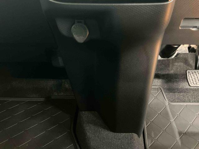 タントカスタムＸ両側電動スライドドア　ミラクルオープンドア　前席シートヒーター　ホールド機能付き電動パーキングブレーキ　前後コーナーセンサ　オートライト　オートハイビーム　プッシュエンジンスタート　キーフリーシステム（千葉県）の中古車