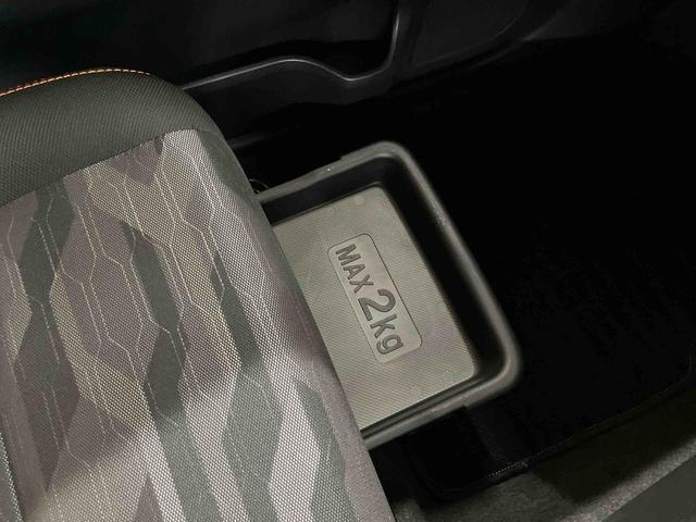 タフトＧナビ・ＴＶ・ＤＶＤ・ＢＴ・ＵＳＢ　Ｂカメラ　ドラレコ　ＥＴＣ　スカイフィールトップ　ルーフレール　衝突被害軽減ブレーキ　ＬＥＤヘッドライト＆フォグ　オートライト　オートハイビーム　前後コーナーセンサー（千葉県）の中古車