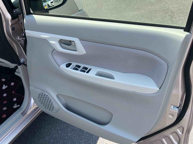 ムーヴＬ　ＳＡIIIＣＤチューナー　電動格納ドアミラー　プライバシーガラス　オートライト　キーレスエントリー　バニディミラー付きサンバイザー　セキュリティアラーム　横滑り防止装置　衝突被害軽減ブレーキ（千葉県）の中古車