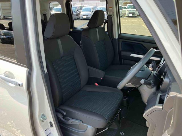 ルーミーカスタムＧ　４ＷＤ９型ナビ／ＢＴ／ＴＶ／ＤＩＳＣ／全周囲カメラ／ステアスイッチ　前後ドラレコ　ＥＴＣ２．０　両側パワスラ　ＬＥＤヘッド＆フォグランプ　クルコン　１４インチアルミ　シートヒーター　衝突被害軽減ブレーキ（千葉県）の中古車