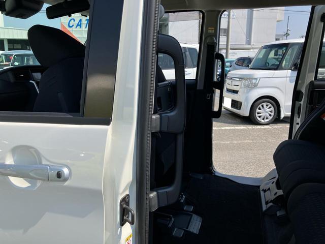 ルーミーカスタムＧ　４ＷＤ９型ナビ／ＢＴ／ＴＶ／ＤＩＳＣ／全周囲カメラ／ステアスイッチ　前後ドラレコ　ＥＴＣ２．０　両側パワスラ　ＬＥＤヘッド＆フォグランプ　クルコン　１４インチアルミ　シートヒーター　衝突被害軽減ブレーキ（千葉県）の中古車