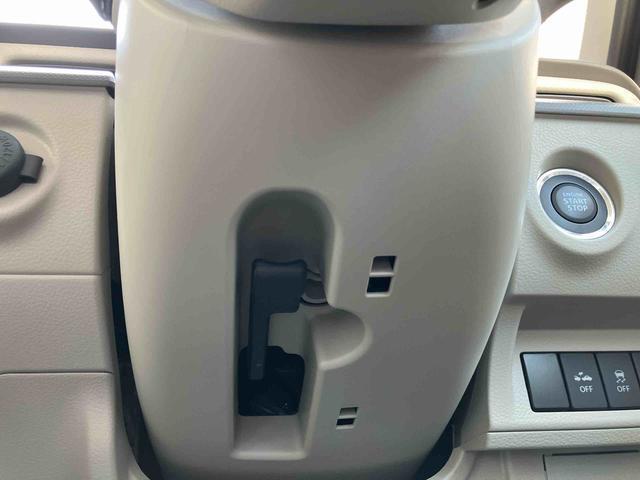 アルトラパンＬナビ・ＴＶ・ＤＶＤ・ＢＴ・ＵＳＢ　全周囲カメラ　運転席シートヒーター　スマートキー　プッシュボタンスタート　シートリフター　革巻ステアリング　ハロゲンヘッドランプ　マニュアルエアコン　電動格納Ｄミラー（千葉県）の中古車