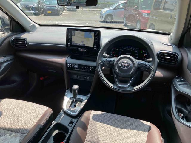 ヤリスクロスＺナビ／ＤＩＳＣ／ＤＴＶ／ＢＴ／ＵＳＢ／全周囲Ｍ　ドライブレコーダー　ＥＴＣ　運転席電動シート／前席シートヒーター　ＭＴモード付ＣＶＴ　アダプティブクルーズコントロール　電動駐車ブレーキ（千葉県）の中古車
