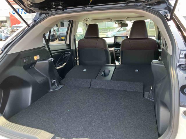 ヤリスクロスＺナビ／ＤＩＳＣ／ＤＴＶ／ＢＴ／ＵＳＢ／全周囲Ｍ　ドライブレコーダー　ＥＴＣ　運転席電動シート／前席シートヒーター　ＭＴモード付ＣＶＴ　アダプティブクルーズコントロール　電動駐車ブレーキ（千葉県）の中古車