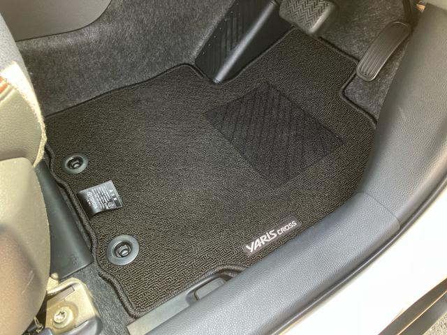 ヤリスクロスＺナビ／ＤＩＳＣ／ＤＴＶ／ＢＴ／ＵＳＢ／全周囲Ｍ　ドライブレコーダー　ＥＴＣ　運転席電動シート／前席シートヒーター　ＭＴモード付ＣＶＴ　アダプティブクルーズコントロール　電動駐車ブレーキ（千葉県）の中古車