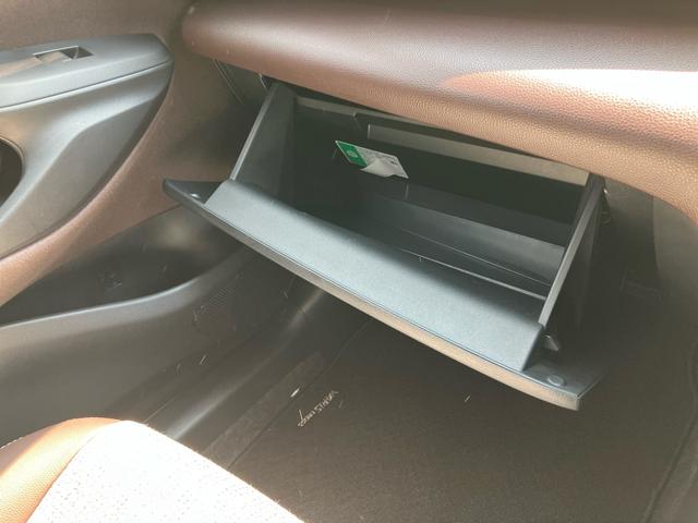 ヤリスクロスＺナビ／ＤＩＳＣ／ＤＴＶ／ＢＴ／ＵＳＢ／全周囲Ｍ　ドライブレコーダー　ＥＴＣ　運転席電動シート／前席シートヒーター　ＭＴモード付ＣＶＴ　アダプティブクルーズコントロール　電動駐車ブレーキ（千葉県）の中古車