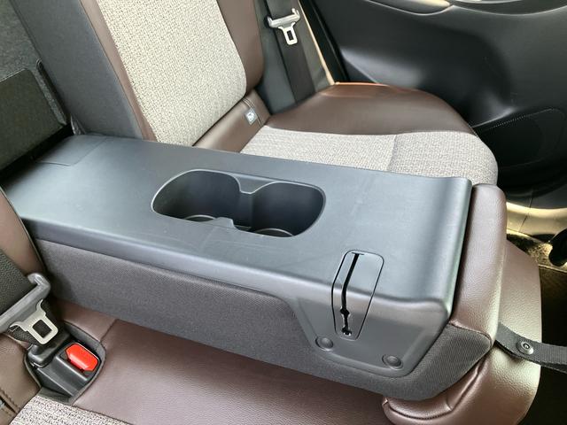 ヤリスクロスＺナビ／ＤＩＳＣ／ＤＴＶ／ＢＴ／ＵＳＢ／全周囲Ｍ　ドライブレコーダー　ＥＴＣ　運転席電動シート／前席シートヒーター　ＭＴモード付ＣＶＴ　アダプティブクルーズコントロール　電動駐車ブレーキ（千葉県）の中古車