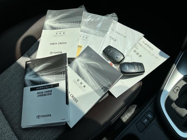 ヤリスクロスＺナビ／ＤＩＳＣ／ＤＴＶ／ＢＴ／ＵＳＢ／全周囲Ｍ　ドライブレコーダー　ＥＴＣ　運転席電動シート／前席シートヒーター　ＭＴモード付ＣＶＴ　アダプティブクルーズコントロール　電動駐車ブレーキ（千葉県）の中古車