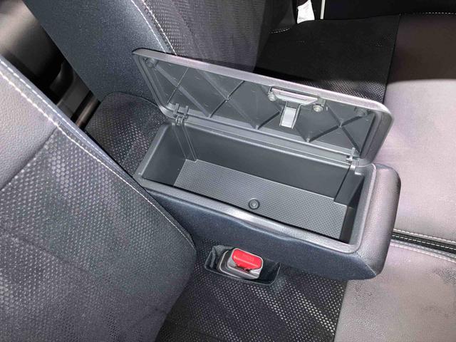 タントカスタムＲＳ　トップエディションＳＡ　４ＷＤナビ／ＢＴ／ＴＶ／ＤＩＳＣ／バックカメラ／ステアリングスイッチ　両側パワスラ　ＬＥＤフロントイルミ　ＬＥＤヘッドライト　ハロゲンフォグ　１５インチアルミ　スマートキー　衝突被害軽減ブレーキ（千葉県）の中古車