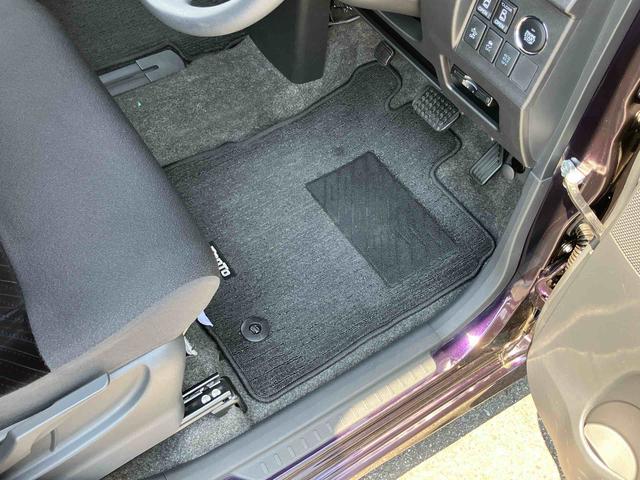 タントスローパーカスタムＸ　ＳＡリヤシート付き車いす用電動ウインチ／リモコン　ナビ／ＢＴ／ＴＶ／ＤＩＳＣ／バックカメラ／ステアリングスイッチ　ＥＴＣ　両側パワスラ　ＬＥＤヘッドライト　フォグランプ　１４インチアルミ　衝突被害軽減ブレーキ（千葉県）の中古車