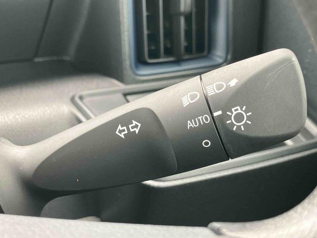 タントＸ衝突被害軽減ブレーキ　横滑り防止装置　バックカメラ　ＬＥＤヘッドライト　オートライト　オートハイビーム　コーナーセンサー　シートヒーター　ホールドモード付電動パーキングブレーキ　キーフリーシステム（千葉県）の中古車